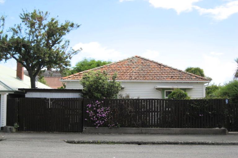 Photo of property in 37 Dryden Street, Sumner, Christchurch, 8081