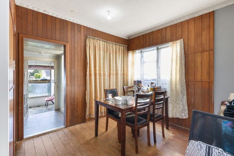 Photo of property in 115 Puhinui Road, Papatoetoe, Auckland, 2104