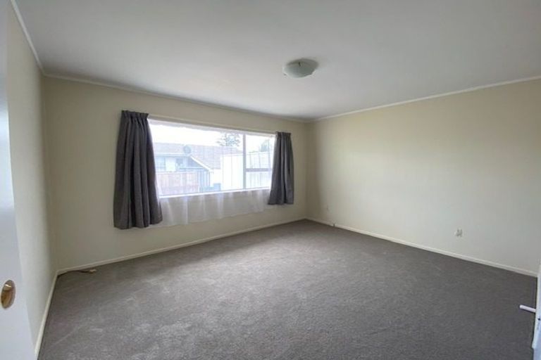 Photo of property in 2/139 Gills Road, Half Moon Bay, Auckland, 2014