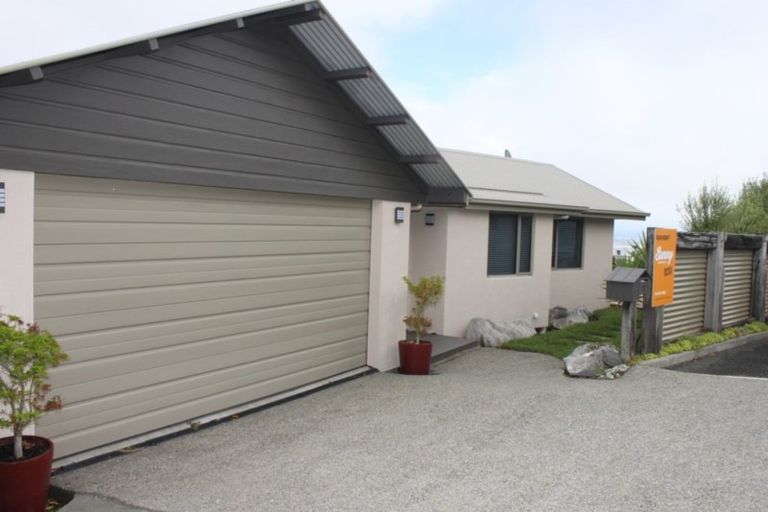 Photo of property in 11 Windsor Drive, Britannia Heights, Nelson, 7010