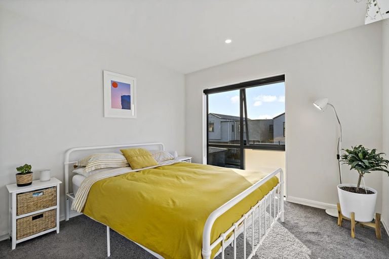 Photo of property in 68 Joshua Carder Drive, Hobsonville, Auckland, 0616