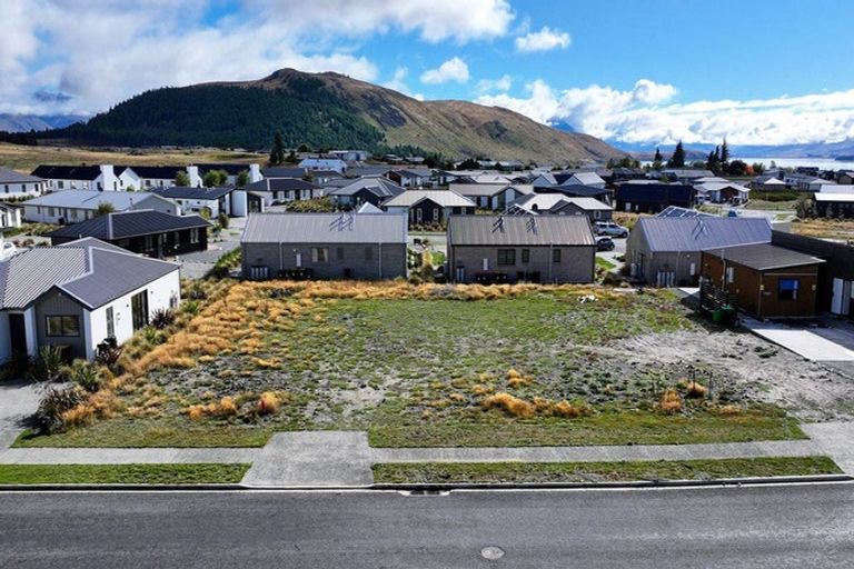 Photo of property in 7 Coulson Lane, Lake Tekapo, 7999