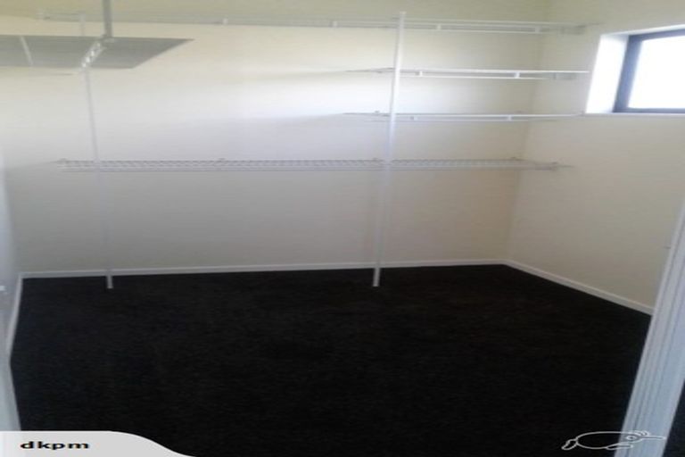 Photo of property in 38 Makora Road, Otaihanga, Paraparaumu, 5036