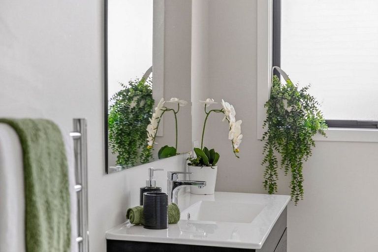 Photo of property in 1 Pahautea Lane, Kihikihi, Te Awamutu, 3800