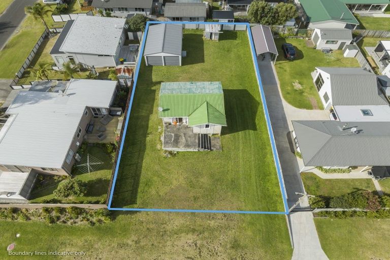 Photo of property in 207 Tamaki Road, Whangamata, 3620