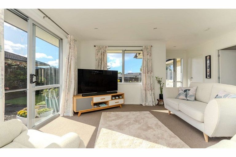 Photo of property in 21 Ranui Avenue, Kerikeri, 0230