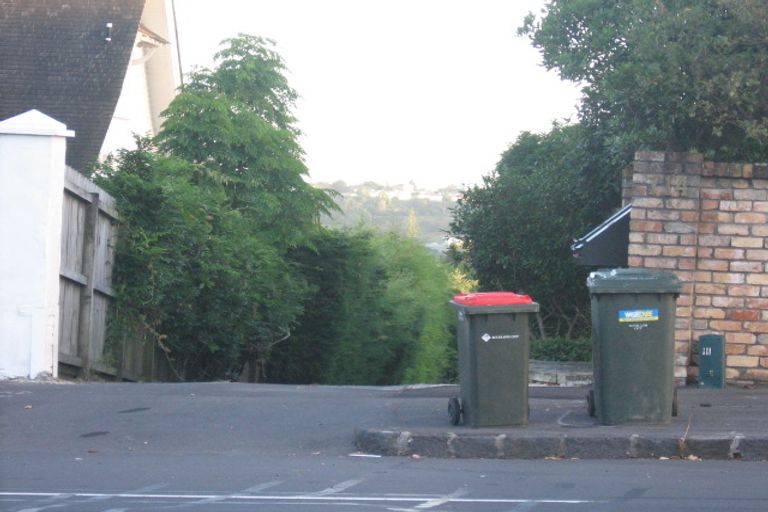 Photo of property in 714 Remuera Road, Remuera, Auckland, 1050