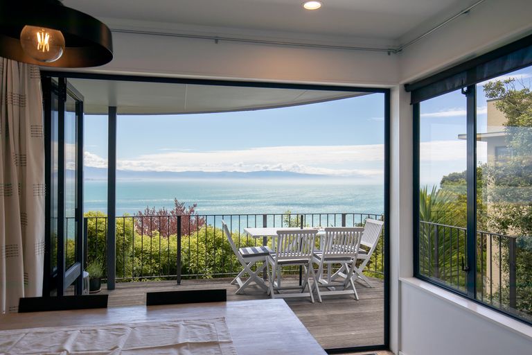 Photo of property in 8 Bellevue Heights, Tahunanui, Nelson, 7011