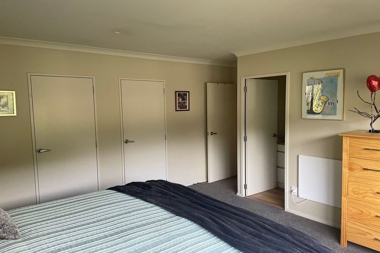 Photo of property in 31 Forest Road, Pinehaven, Upper Hutt, 5019