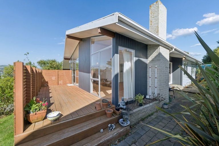 Photo of property in 120 Kahu Road, Paremata, Porirua, 5024