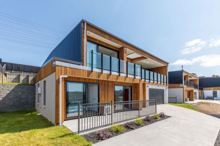 Photo of property in 7 Boutique Way, Orewa, 0931