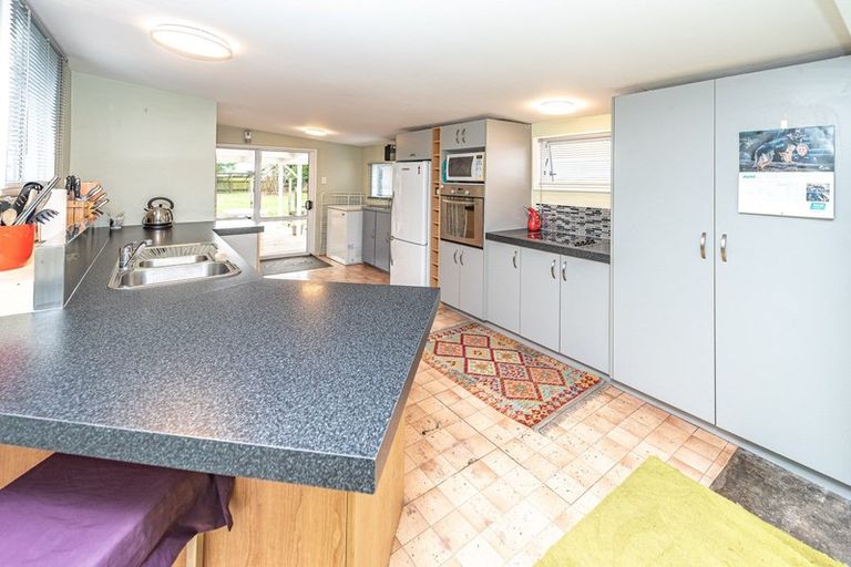 Photo of property in 12 Stewart Street, Aramoho, Whanganui, 4500