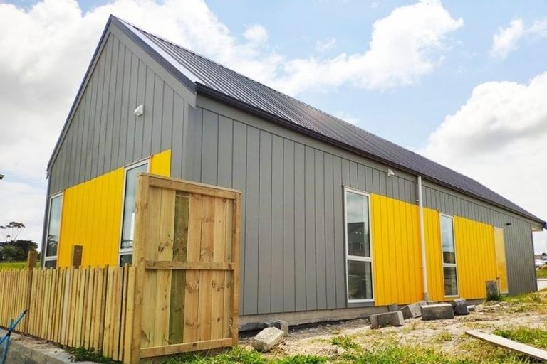 Photo of property in 2 Herekino Street, Westgate, Auckland, 0814