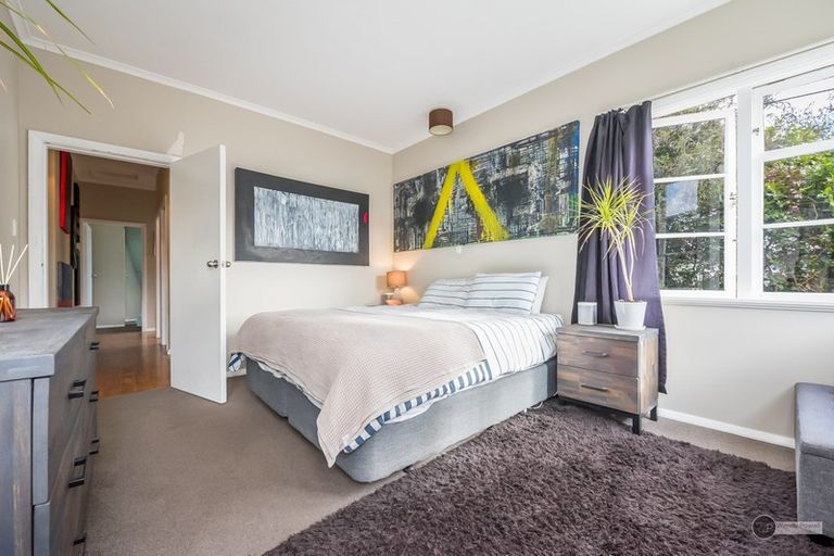 Photo of property in 11 Seddon Street, Naenae, Lower Hutt, 5011