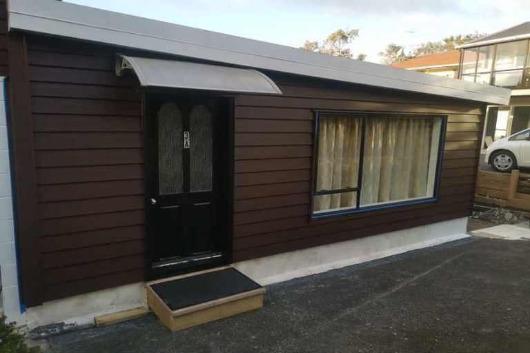 Photo of property in 3 Chevron Place, Castor Bay, Auckland, 0620