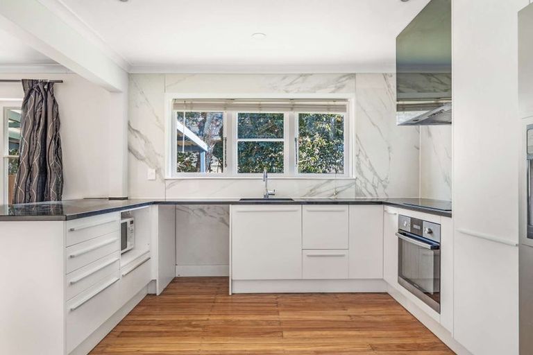 Photo of property in 1/110 Lynwood Road, New Lynn, Auckland, 0600