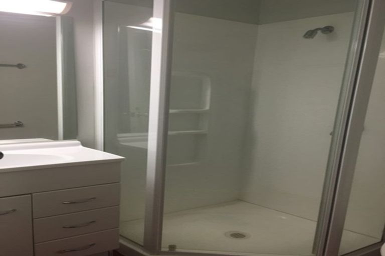 Photo of property in Orange Apartments/victoria Centr, 509/169 The Terrace, Wellington Central, Wellington, 6011