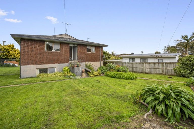 Photo of property in 2 Kowai Grove, Omokoroa, 3114