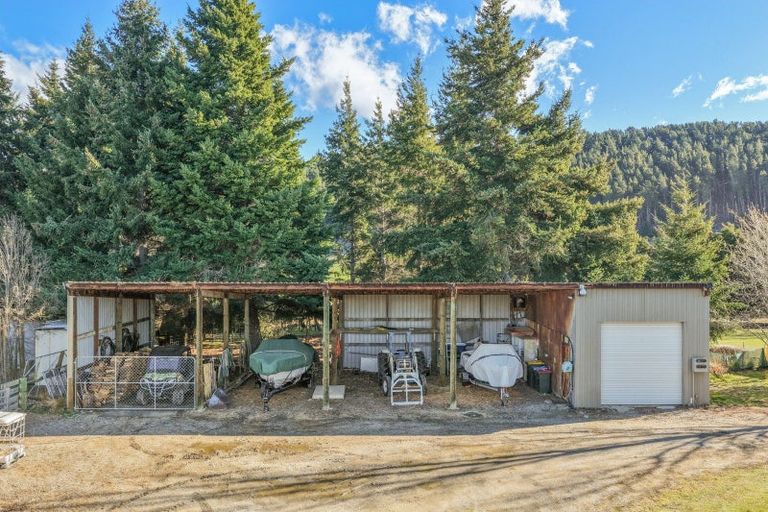 Photo of property in 1153 Wanaka-luggate Highway, Luggate, Wanaka, 9382
