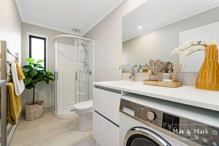 Photo of property in 4 Kumerahou Street, Kumeu, 0810