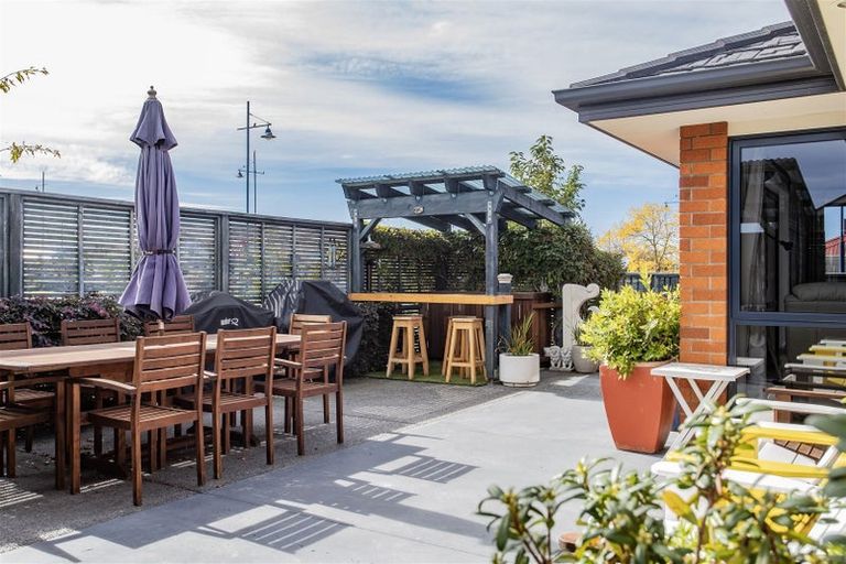 Photo of property in 43 Pegasus Main Street, Pegasus, 7612