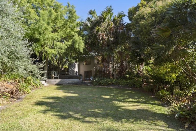 Photo of property in 109 Beresford Street, Bayswater, Auckland, 0622