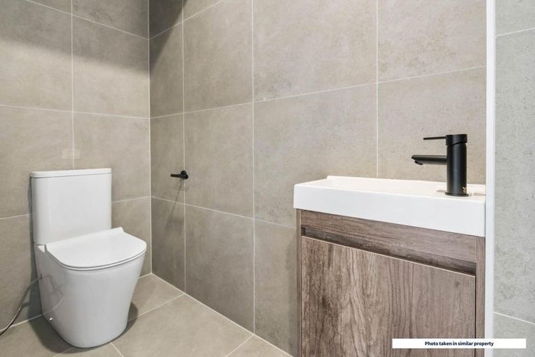 Photo of property in 27 Puhikawa Street, Massey, 0614