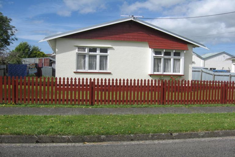 Photo of property in 6 Huia Street, Pahiatua, 4910