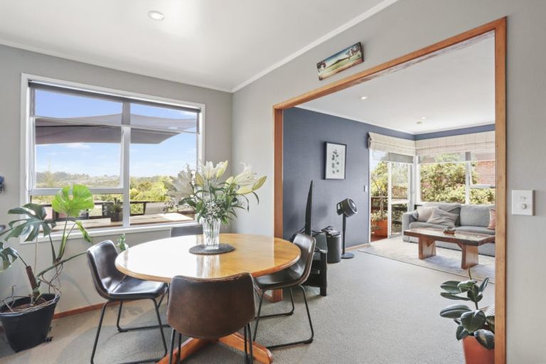 Photo of property in 61 Forest Hill Road, Henderson, Auckland, 0612