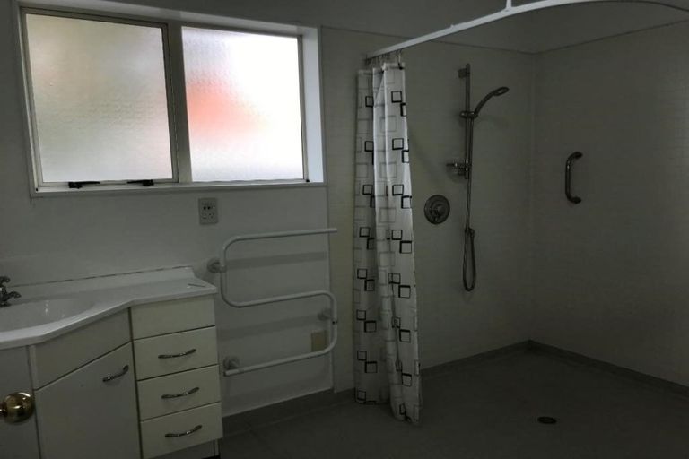 Photo of property in 61a Winchester Street, Levin, 5510