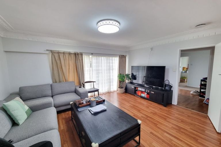 Photo of property in 2/43 Elliot Street, Howick, Auckland, 2014