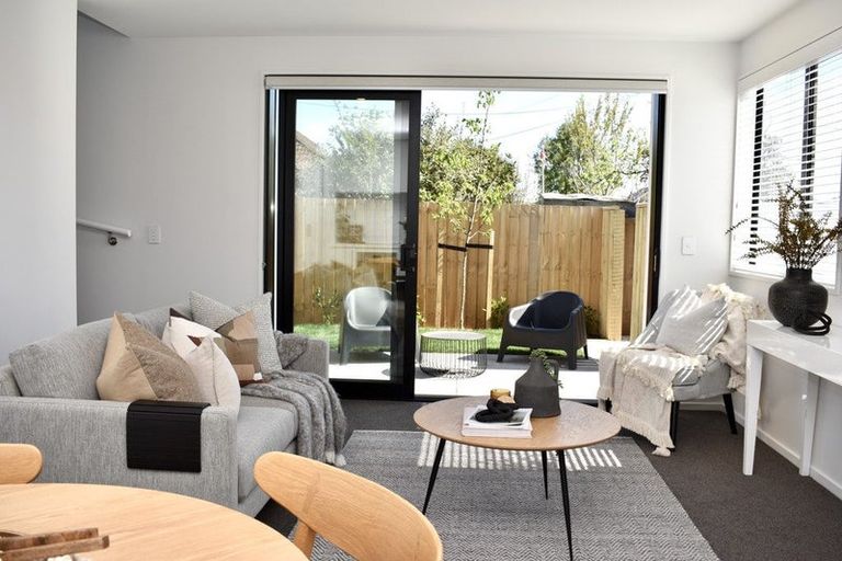 Photo of property in 4/14 Crohane Place, Addington, Christchurch, 8024