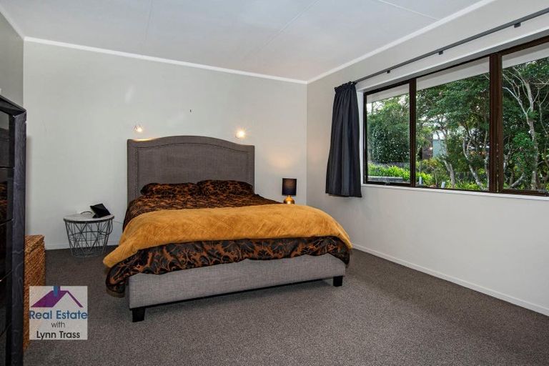 Photo of property in 13 Barclay Place, Te Kamo, Whangarei, 0112