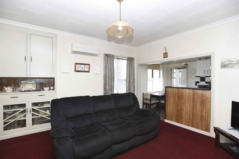 Photo of property in 37 Regent Street, Newfield, Invercargill, 9812