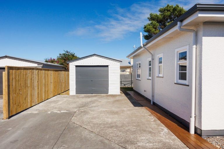 Photo of property in 230a Tremaine Avenue, Highbury, Palmerston North, 4412