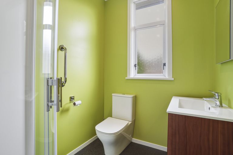 Photo of property in 36 Duckworth Street, Andersons Bay, Dunedin, 9013