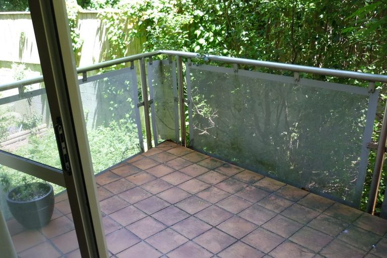 Photo of property in Sirocco Apartments, 616/8 Church Street, Wellington Central, Wellington, 6011