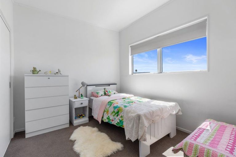 Photo of property in 31 Reynolds Place, Papamoa Beach, Papamoa, 3118