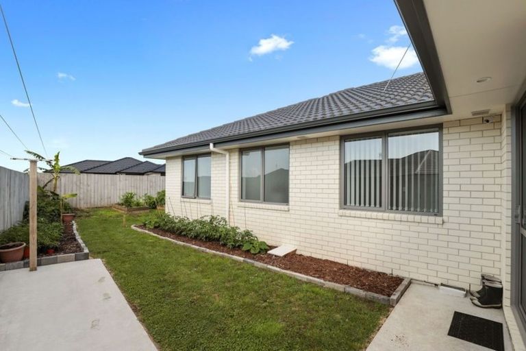 Photo of property in 16 Awanui Avenue, Te Kauwhata, 3710