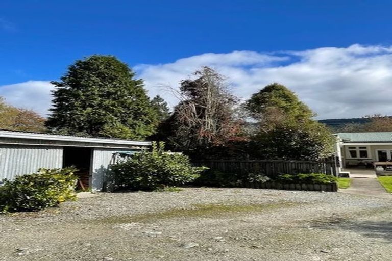 Photo of property in 213 Matakitaki Road, Six Mile, Murchison, 7077