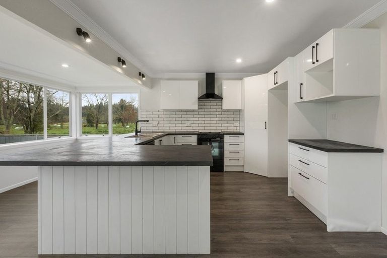 Photo of property in 10g Church Street, Katikati, 3129