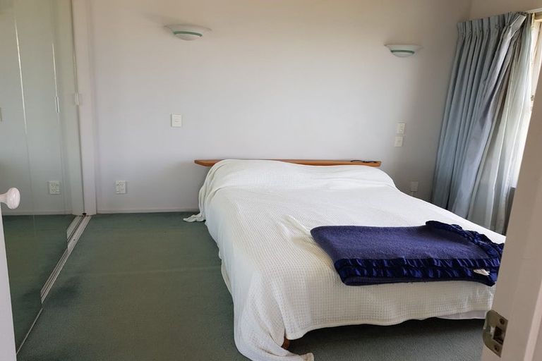 Photo of property in 8/241 Hurstmere Road, Takapuna, Auckland, 0622