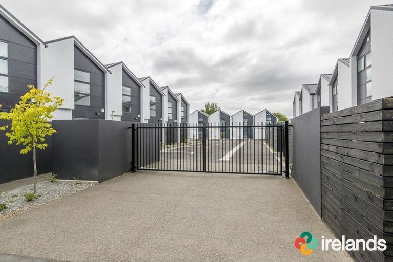 Photo of property in 8/259 Kilmore Street, Christchurch Central, Christchurch, 8011