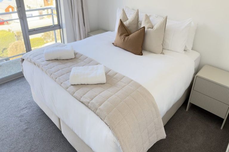 Photo of property in Remarkables Apartments, 12/658 Frankton Road, Queenstown, 9300