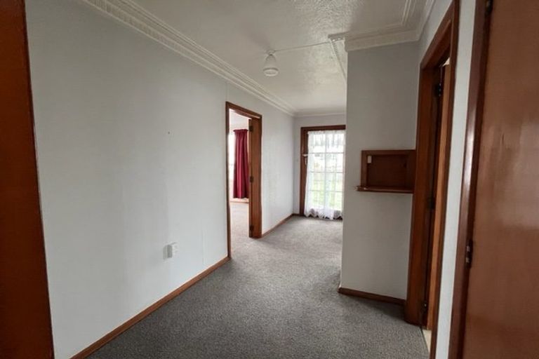 Photo of property in 22 Constitution Avenue, Milton, 9220