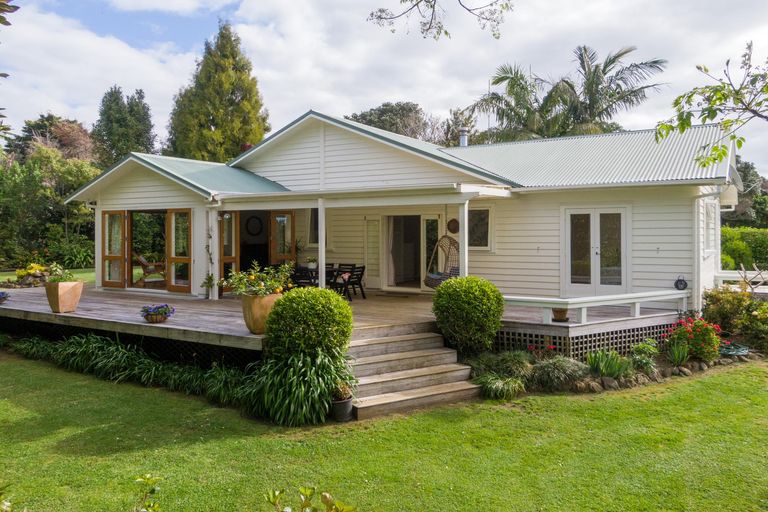 Photo of property in 24 Mission Road, Kerikeri, 0230