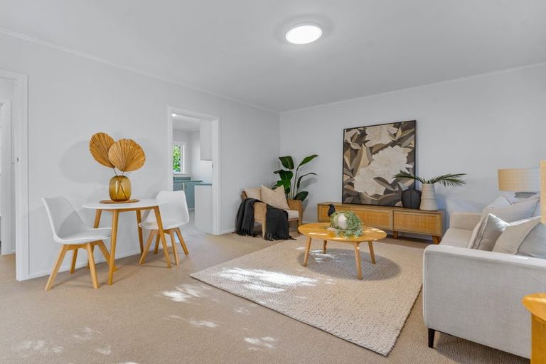 Photo of property in 2/22 Margaret Place, Milford, Auckland, 0620