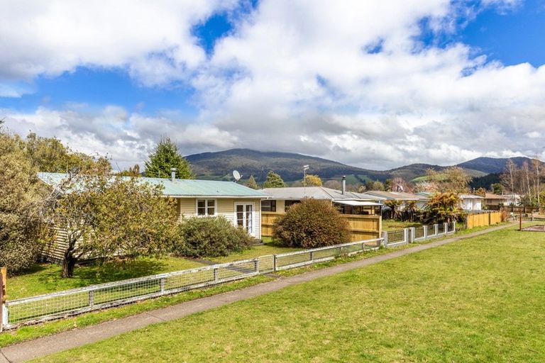 Photo of property in 41 Te Rangitautahanga Road, Turangi, 3334