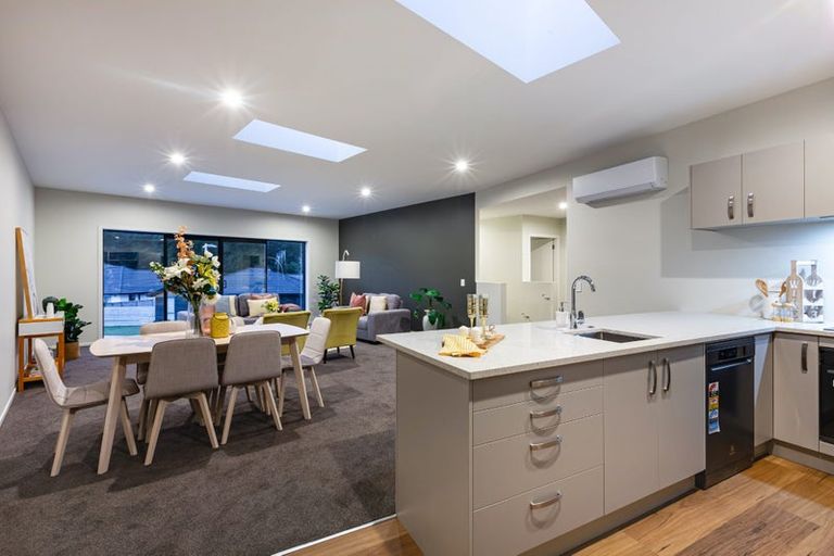 Photo of property in 4 Tradewinds Drive, Whitby, Porirua, 5024