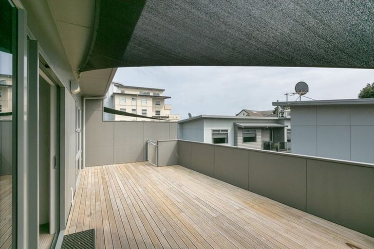 Photo of property in 18/2 Buller Street, New Plymouth, 4310